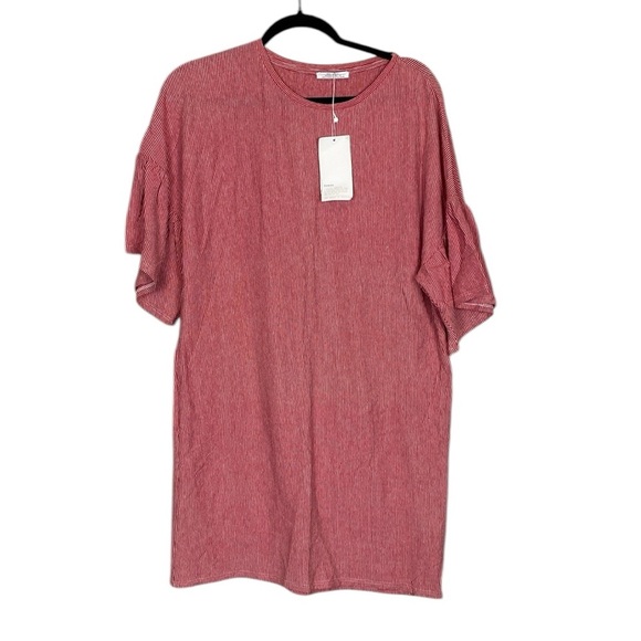 Zara Dresses & Skirts - Zara ruffle sleeve red and white striped tshirt dress